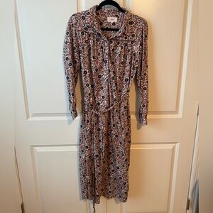 XiRENA Patterned Long Sleeve Dress - Black and Brown